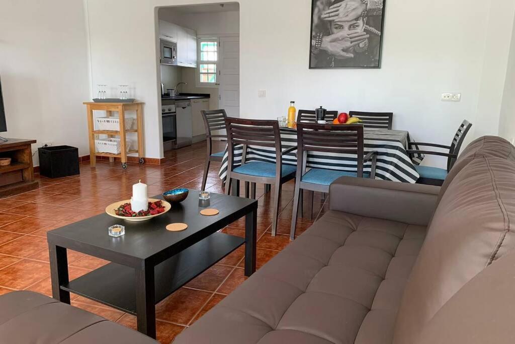 Apartamento Bastian Casas Verdes Costa Teguise Eksteriør billede